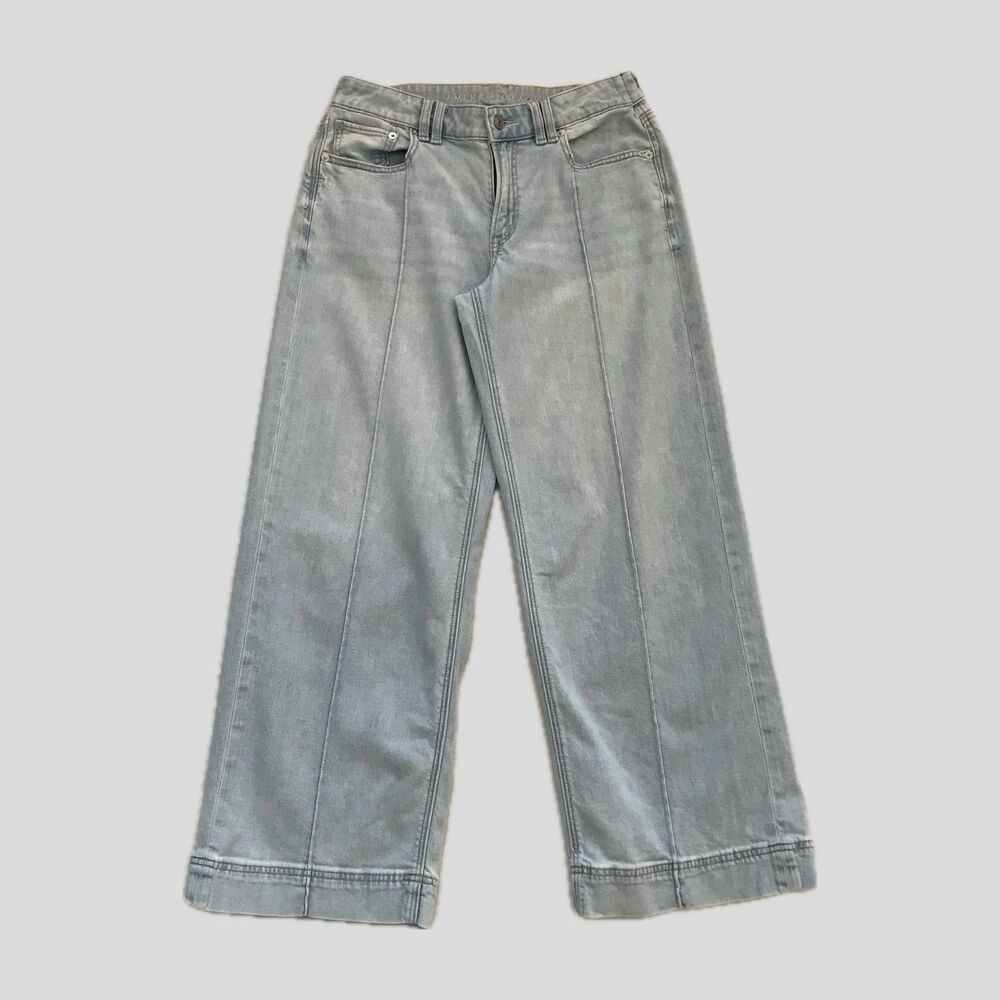 American Eagle Light Wash Blue Cropped Low Rise Baggy Wide Leg Jeans Womens 2